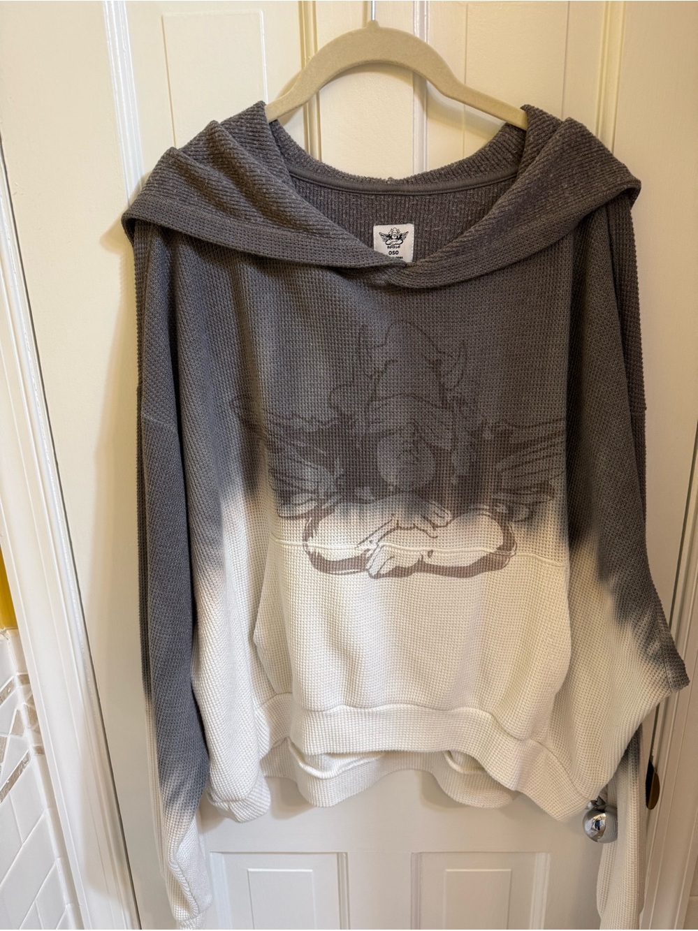 Boys Lie Angle wings Gray and Cream Ombre waffle knit thermal hoodie. One size